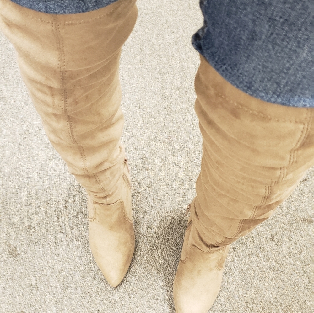 Tan suede thigh high boots - Picture 2 of 9